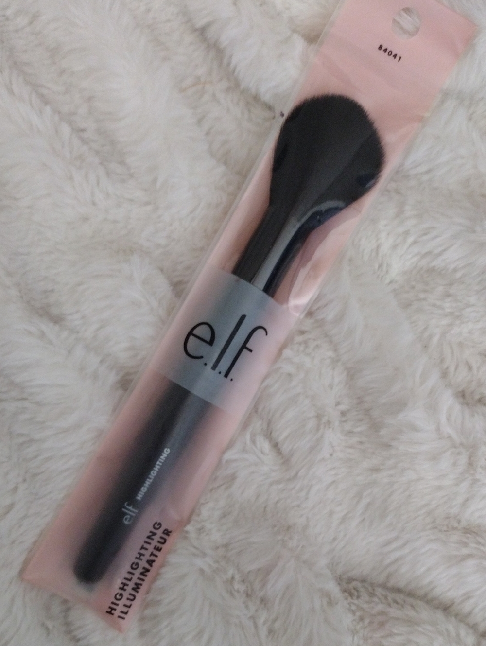 E.L.F. Highlighting/Illuminating Brush
